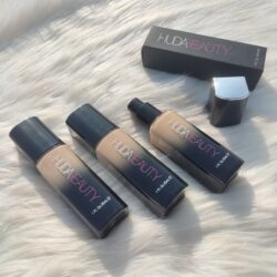 HUDA BEAUTY | Matte Liquid Foundation